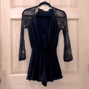 Black lace sleeve romper